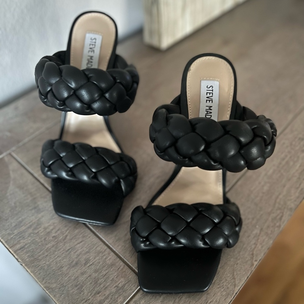 Steve Madden Pumps. Worn once.